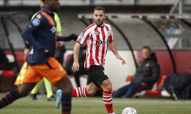 让他在激烈 让他在激烈