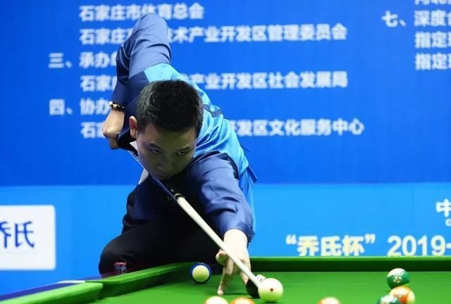 富的足球文 富的足球文