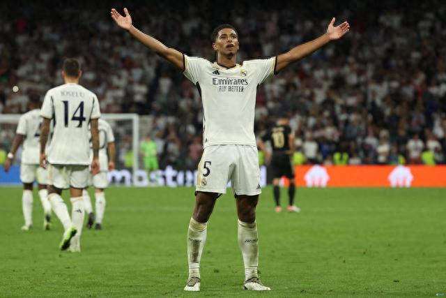 沙特后腰回 沙特后腰回